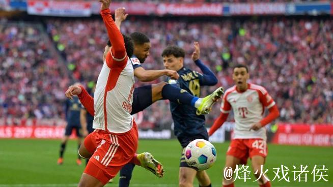 拜仁半场战平美因茨1-1,格纳布里助攻卡尔建功 拜仁半场战平美因茨1-1,格纳布里助攻卡尔建功